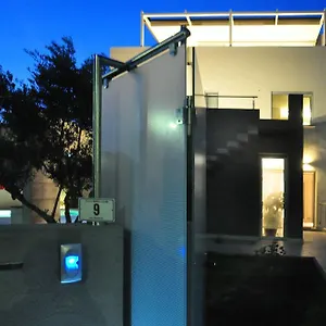 Art House Quartu - Margine Rosso Bed & Breakfast